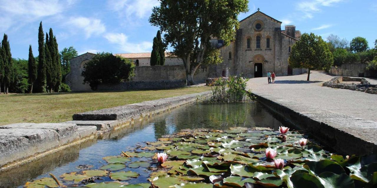 Charmante Maisonnette Au Coeur Du Village La Roque-d'Antheron Exterior foto