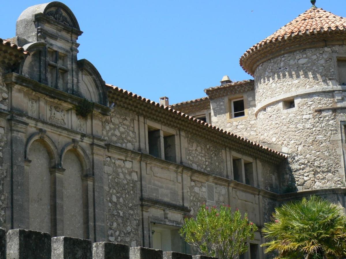 Charmante Maisonnette Au Coeur Du Village La Roque-d'Antheron Exterior foto
